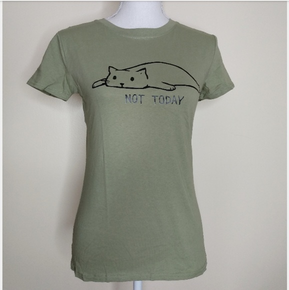 Not today lazy cat green t shirt - Picture 3 of 3